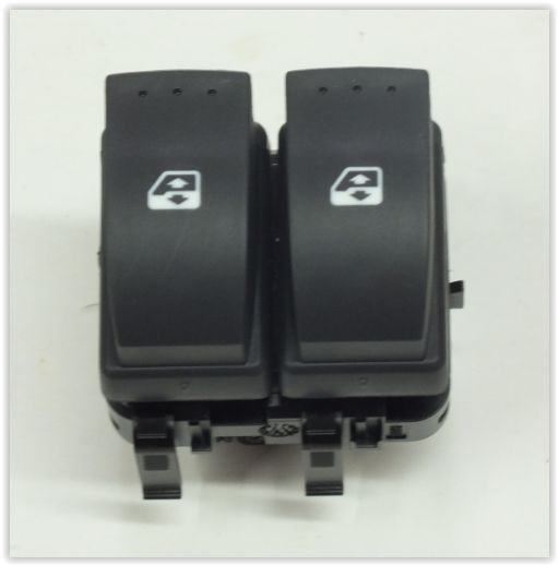 CAM AÇMA DÜĞMESİ SOL R.MASTER III