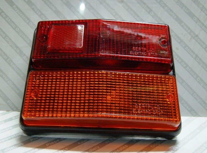 ARKA STOP LAMBASI KOMPLE SAĞ M124