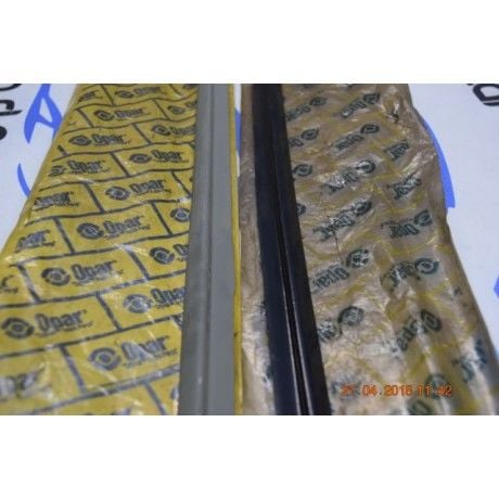 ÖN CAM ÇERÇEVE KENARI SAĞ 131 BAYRAK TİPİ