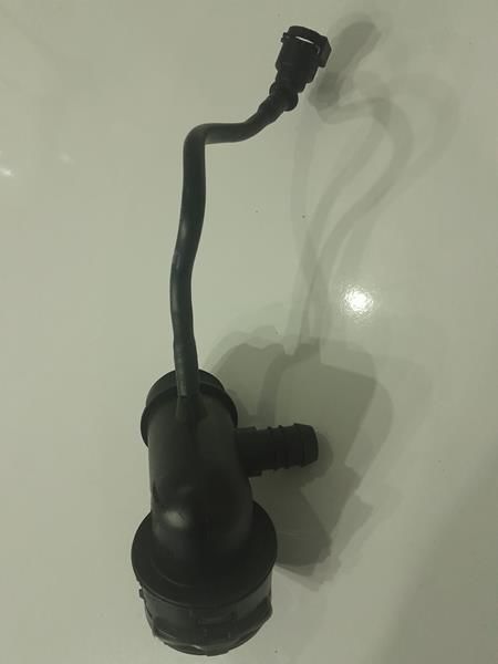 RADYATOR ALT CIKIS HORTUM GIRISI EGEA DOBLO 1.3 EURO 6