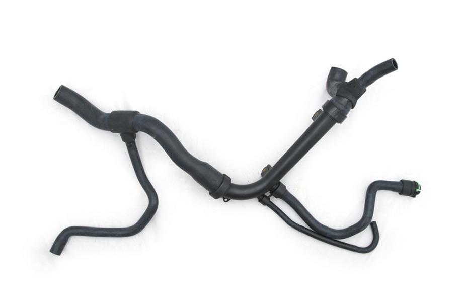 RADYATÖR HORTUMU ALT VECTRA B