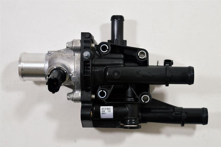 TERMOSTAT VE GÖVDESİ KOMPLE 1.6 ASTRA H-INSIGNIA-ZAFIRA 116XER-Z16XER