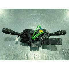 FAR KORNA ARKA SİSLİ KOMPLE RENAULT CLIO 4 8201167992- 255674917R-8201168027-8201336961-255404709R