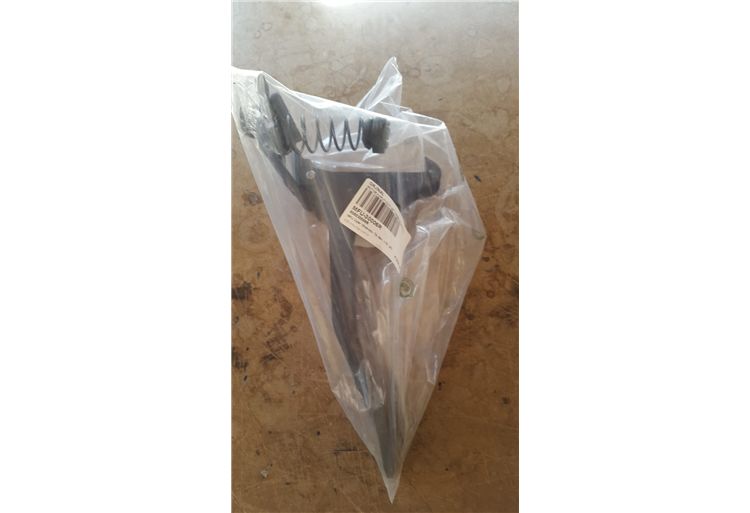 MOTOR KAPUT KİLİT ÜST KARŞILIĞI MEGANE 3 EMNİYET MANDALI