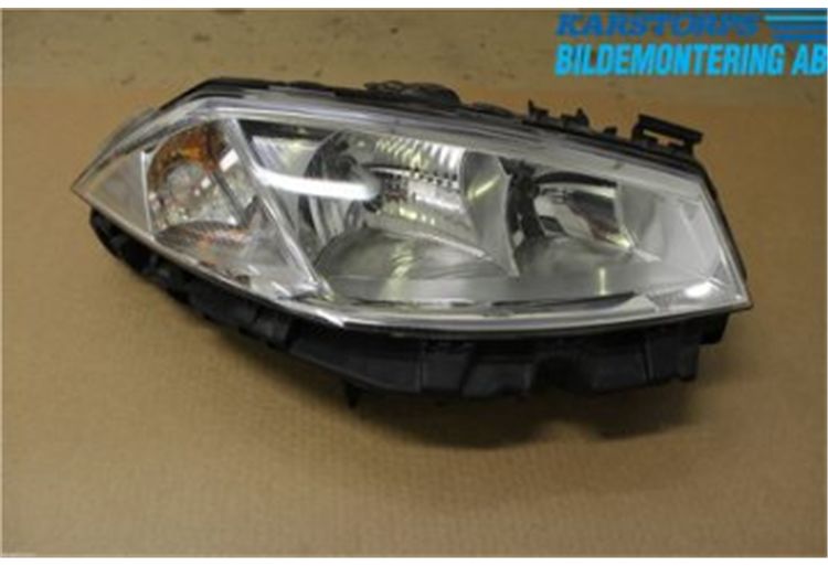 SAĞ FAR MEGANE 2 MAIS