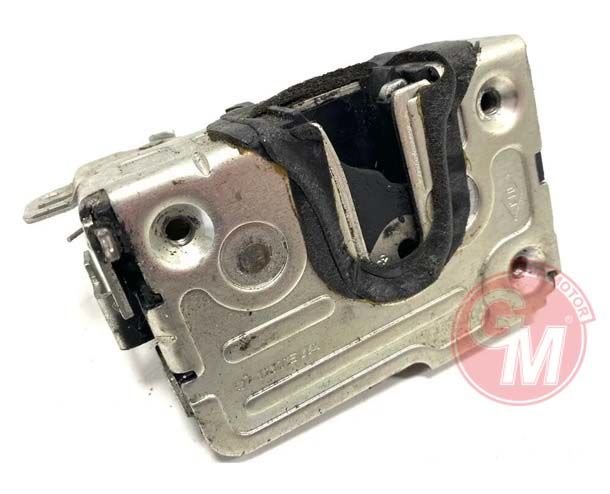 ARKA KAPI KİLİDİ SOL MOTORLU DACİA SANDERO
