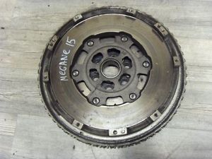 VOLAN DMF RENAULT MEGANE 4 16> KADJAR 15> CLIO 4 12> CAPTUR 1 13> DACIA DUSTER 12> NISSAN JUKE 10> QASHQAI 2 13> PULSAR 14> 1.2TCe