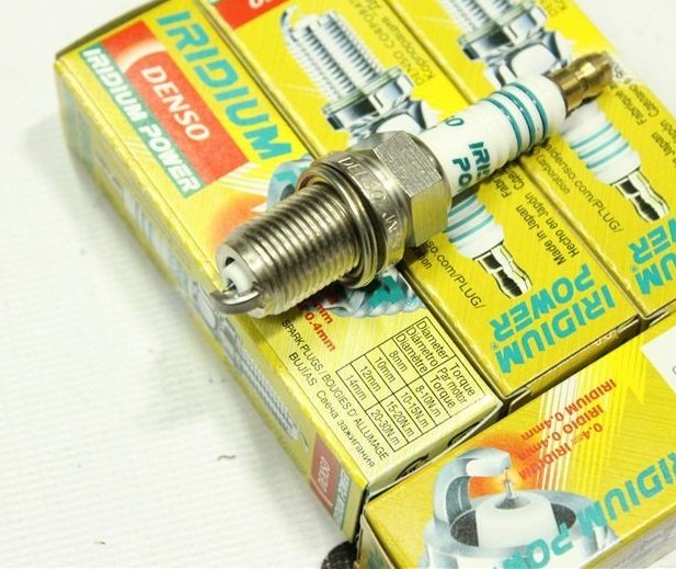 DENSO IK27 İridyum Buji Takımı 4 Adet Golf 2.0T GTI Ibiza Cupra Leon Cupra Polo GTI Audi S3 S4