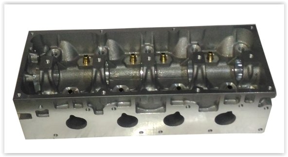 SİLİNDİR KAPAĞI KANGOO-CLIO BBO E7J 1.4İ 8V EMME MANİFOLT PLASTİK YAN YAĞLAMA 4 NOKTA