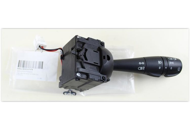 FAR SİNYAL KOLU DACIA DUSTER LOGAN 2 LODGY 12> SANDERO 08>