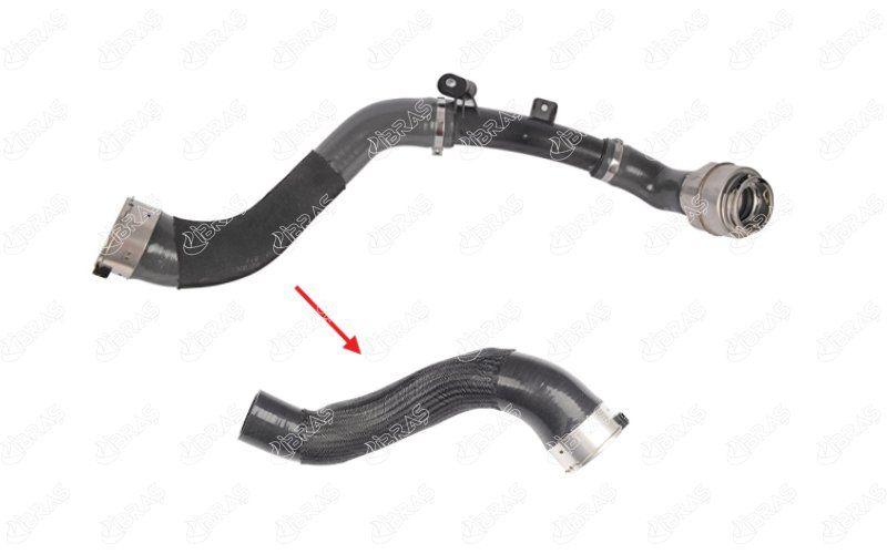 TURBO HORTUMUPLASTİK BORU HARİÇOK İLE GÖSTERİLEN BÜYÜK HORTUM RENAULT MEGANE