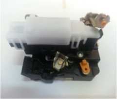 KAPI KİLİDİ ÖN SAĞ MOTORLU MASTER 01-14 IVECO DAILY 3-4-5 01-14