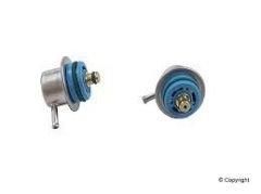 YAKIT BASINC REGULATORU BMW E30 E36 E46 E31 E34 M40 M42 M43