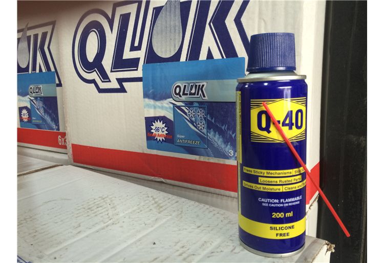 Q-40 YAĞLAYICI VE PAS SÖKÜCÜ SPREYİ 200 ML