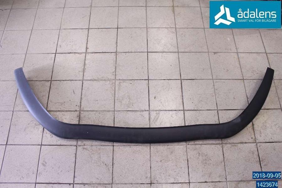 x ÖN TAMPON SPOYLER PARLAK SİYAH MEGANE III