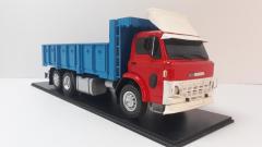 MAKET BOY:47-YÜKSEKLİK:16 CM 1:18 ÖLÇÜ FORD D-1210 KASALI KAMYON KIRMIZI BEYAZ PANJUR