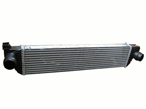 TURBO RADYATÖRÜ INTERCOOLER MASTER 3 2.3 DCİ 10