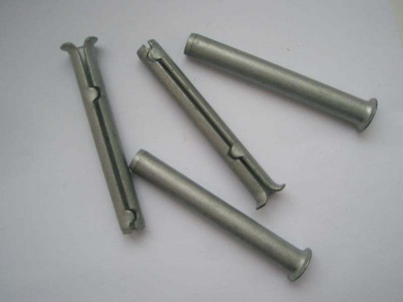 755 KAPI MENTEŞE PİMİ OPEL TÜM MODELLER 8.1 X 62.5 MM BLM