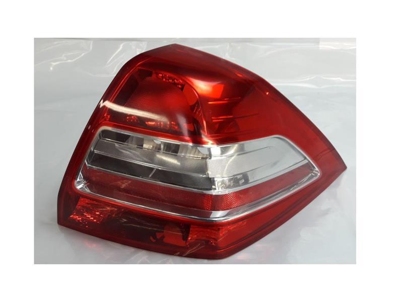 STOP LAMBASI SAĞ MEGANE 2 YM 06> MAKYAJLI