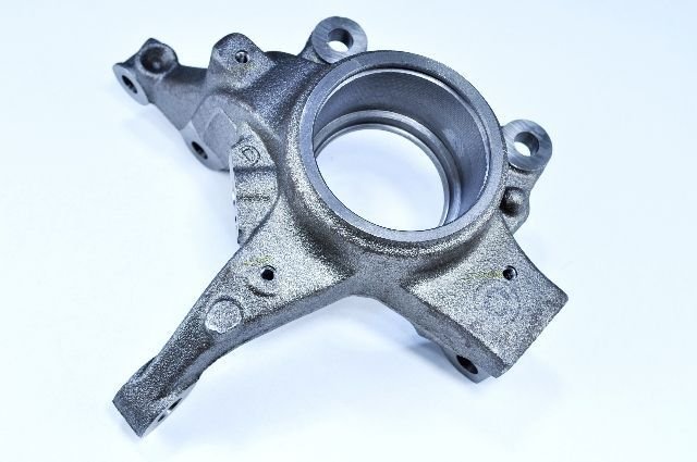 AKS TAŞIYICI ÖN SAĞ CLIO 5 80 mm
