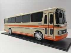 MAKET BOY:60-YÜKSEKLİK:17 CM 1:18 ÖLÇÜ MERCEDES OTOMARSAN O-302 KREM TURUNCU DÜZ KUŞAKLI