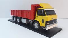 MAKET BOY:47-YÜKSEKLİK:16 CM 1:18 ÖLÇÜ FORD D-1210 KASALI KAMYON SARI SİYAH PANJUR