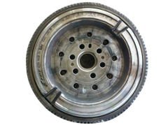 VOLAN DMF BRAVO 2 07>14 DOBLO 10> LINEA 09> MITO 08>15 DELTA 3 08>14 COMBO 12> 1.6 D MTJ