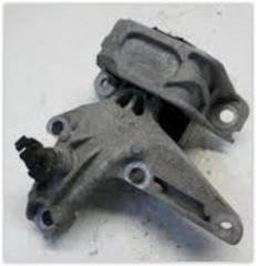 MOTOR TAKOZU ARKA RENAULT LAGUNA 3 07 14 LATİTUDE 10 1.5dCi 1.6 2.0dCi