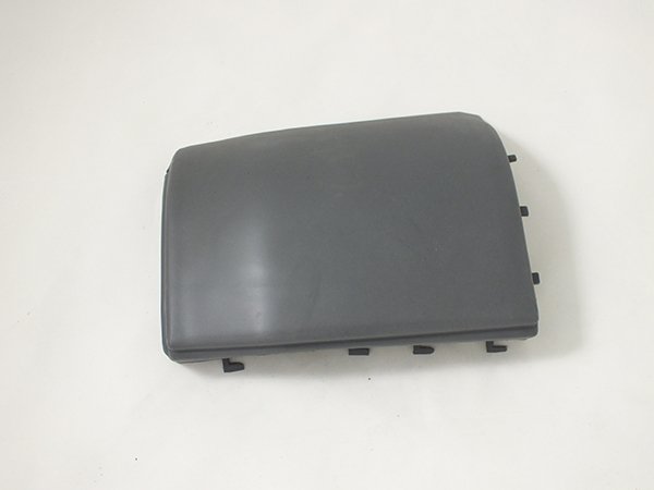 ARKA TAMPON BAKALİTİ SAĞ VW TRANSPORTER T5 03-10 DESENLİ