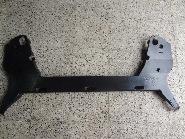 ARKA DİNGİL KORUMASI MEGAN 3 FLUNCE