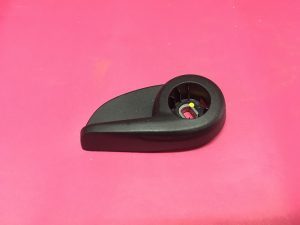 x KOLTUK AYAR KOLU SOL EGEA