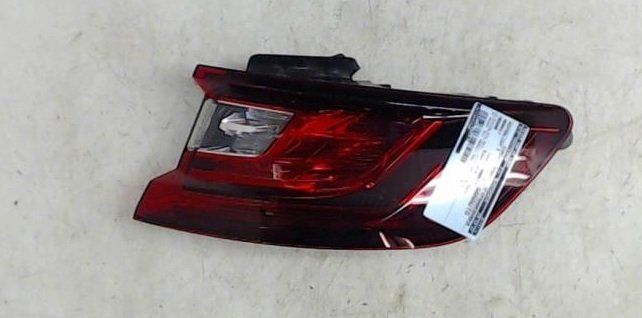 ARKA SAĞ DIŞ STOP MEGANE 4 HB