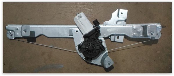x CAM MEKANİZMASI ÖN SAĞ MOTORLU DUSTER-SANDERO 1.4-1.5-1.6 08