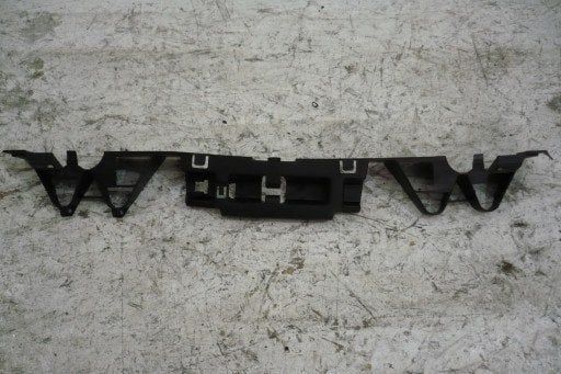 ARKA TAMPON ORTA BRAKETİ MEGANE 2 02>