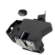 SOL ARKA KAPI KILIDI SANDERO