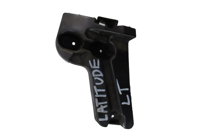 ARKA TAMPON SAĞ YAN SUPORTU LATİTUDE