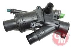 TERMOSTAT KOMPLE PEUGEOT P407-P308-P508-RCZ-EXPERT-P3008-P5008-C4-C8-DS4-DS5-SCUDO 2.0HD MONDEO 4 0 7 14 2.0 TDCI-83C