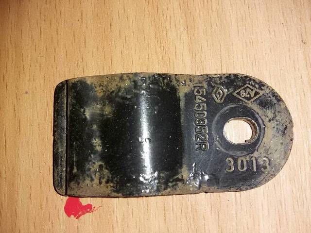 RADYATÖR BAĞLANTI SUPORT MEGANE 3