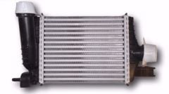 TURBO RADYATÖRÜ INTERCOOLER CLIO 4 12 CAPTUR 13 DUSTER 13 0.9TCe 1.2TCe 1.5dCi