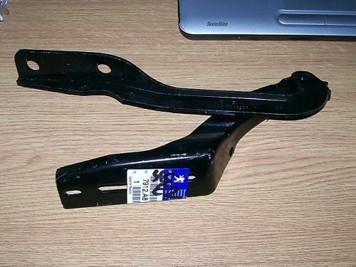 KAPUT MENTEŞE 307 SAĞ