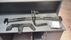 ÇEKİ DEMİRİ ARKA KOMPLE DACIA SANDERO