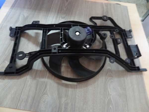 Fan Motoru  Clio 4 Capture Duster Sandero 214810048R