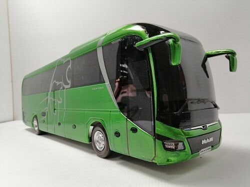 MAKET BOY:68-YÜKSEKLİK:21 CM 1:18 ÖLÇÜ MAN LION S COACH YEŞİL