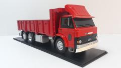 MAKET BOY:47-YÜKSEKLİK:16 CM 1:18 ÖLÇÜ FORD D-1210 KASALI KAMYON KIRMIZI SİYAH PANJUR