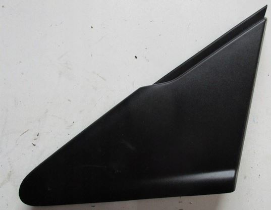 AYNA KENAR BAKALİTİ SOL SİYAH RENAULT MEGANE 4 15